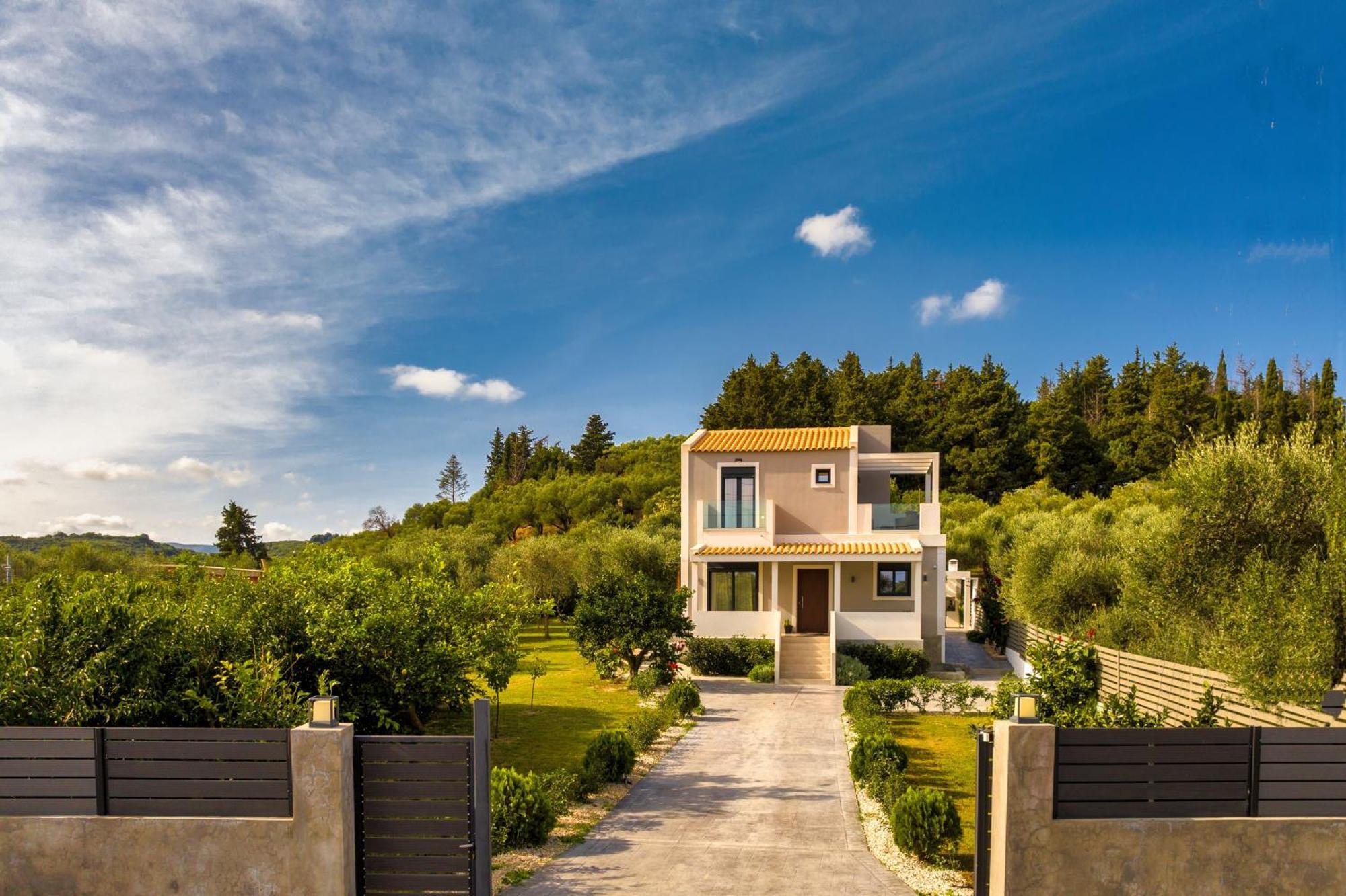 Valeria Private Villa พลานอส ภายนอก รูปภาพ